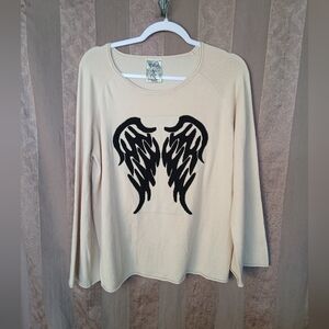 💎 VOCAL Women's Cream Top with Black Wing Design #0165